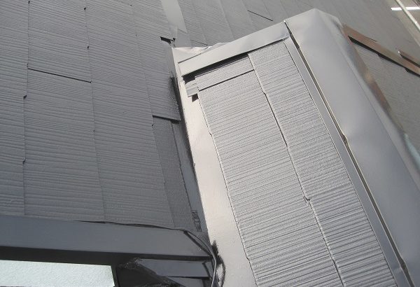 三重県津市　屋根塗装　雨漏り　タスペーサー　日本ペイント 遮熱塗料 サーモアイ